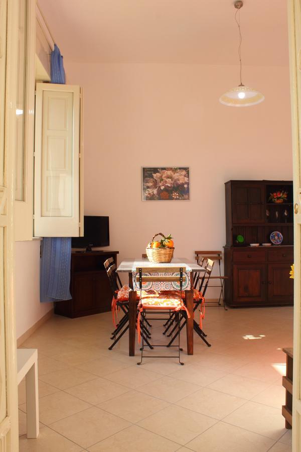 Вилла Casa Le Pigne Авола Экстерьер фото